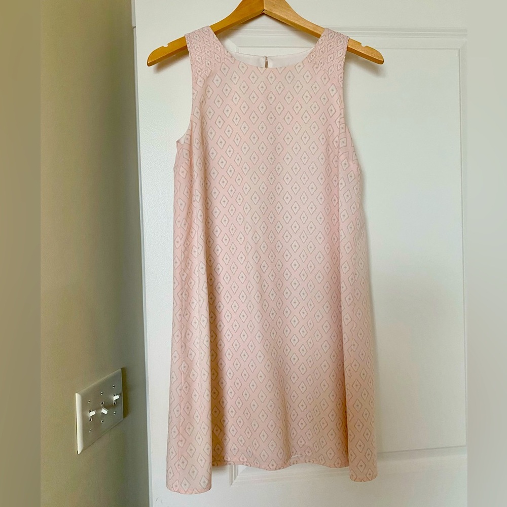 Women’s LOFT light pink sleeveless dress - size SP